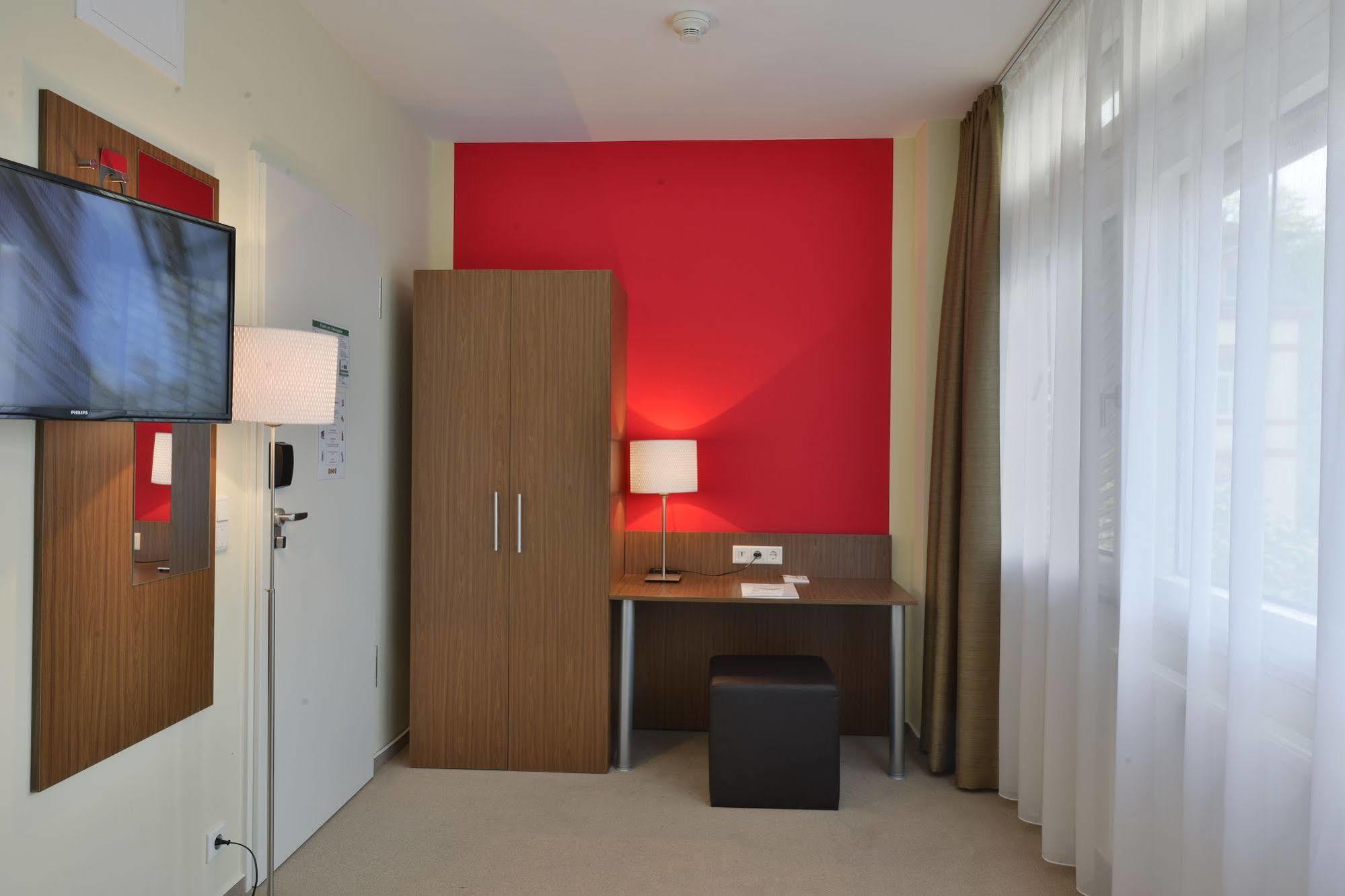 Invite Hotel Fulda City Hauptbahnhof Экстерьер фото