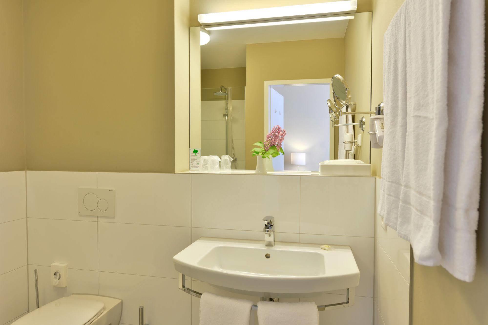 Invite Hotel Fulda City Hauptbahnhof Экстерьер фото